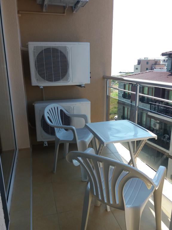 Golden Sea View Apartments 1 Pomorie Exterior foto