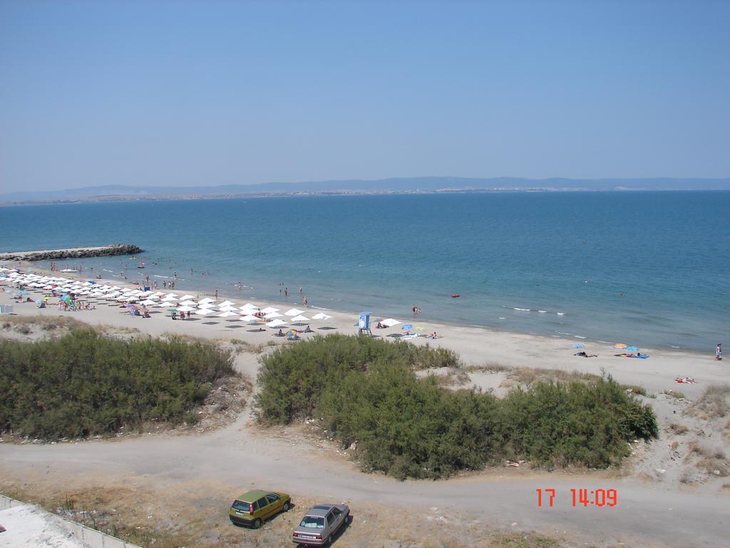 Golden Sea View Apartments 1 Pomorie Exterior foto