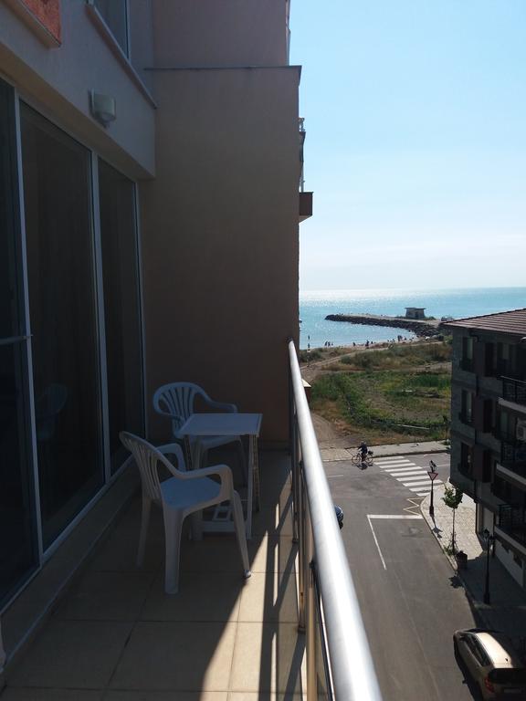 Golden Sea View Apartments 1 Pomorie Exterior foto