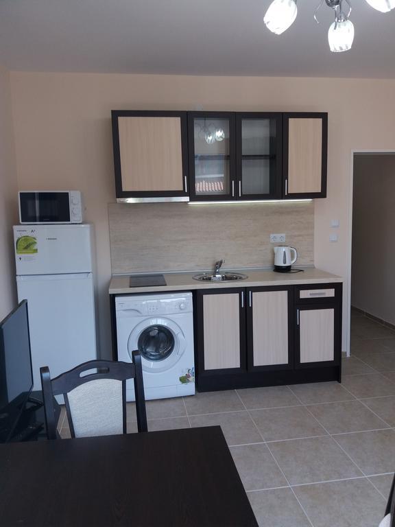 Golden Sea View Apartments 1 Pomorie Exterior foto