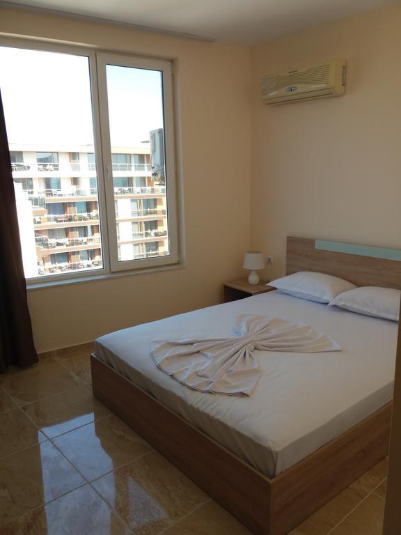 Golden Sea View Apartments 1 Pomorie Exterior foto